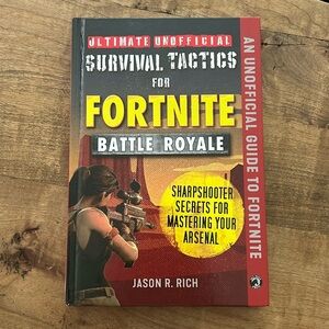 Fortnite guide book by Jason R. Rich, like new condition.